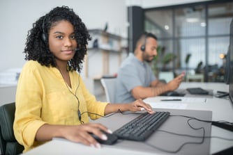 Navigating the World of B2B Software: Vendor Support & Contract Terms