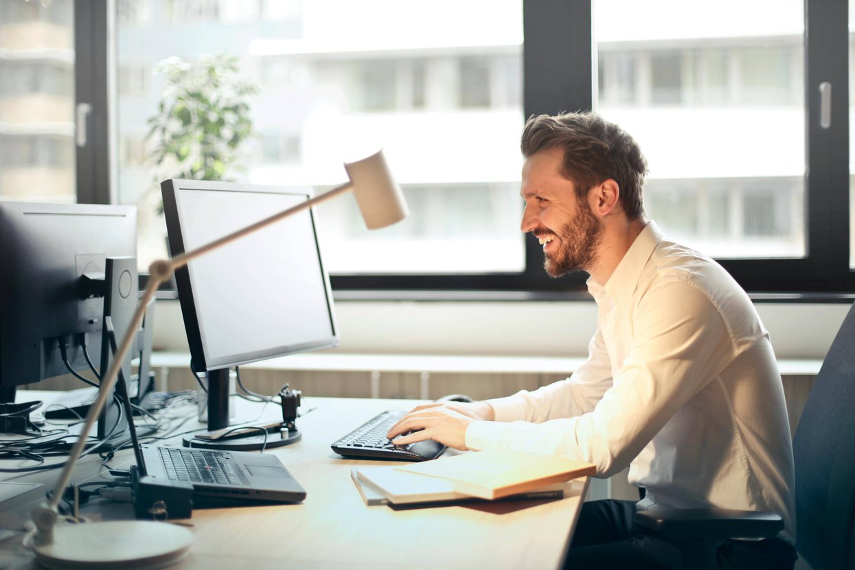 Best Apps for Enhancing Your Outlook Experience | Cirrus Insight
