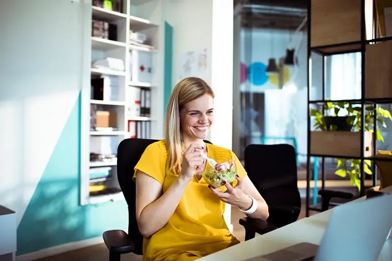 work-from-home-transition-virtual-lunch (1)